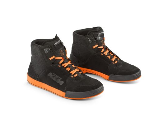 Foto - Chrome Shoes 44